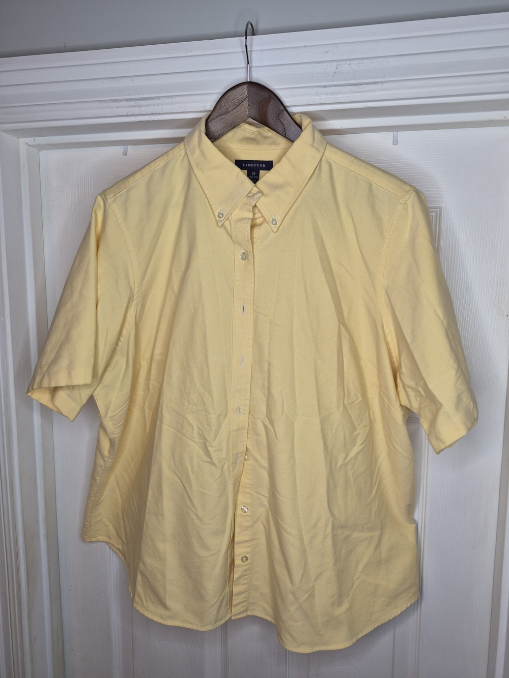 Lands' End Womens Short Sleeve Button-Down Shirt in Pale Yellow 2x